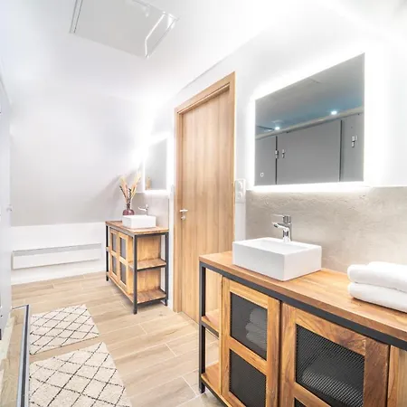 住宿加早餐酒店 Le 12 Du 521 Bois-Grenier